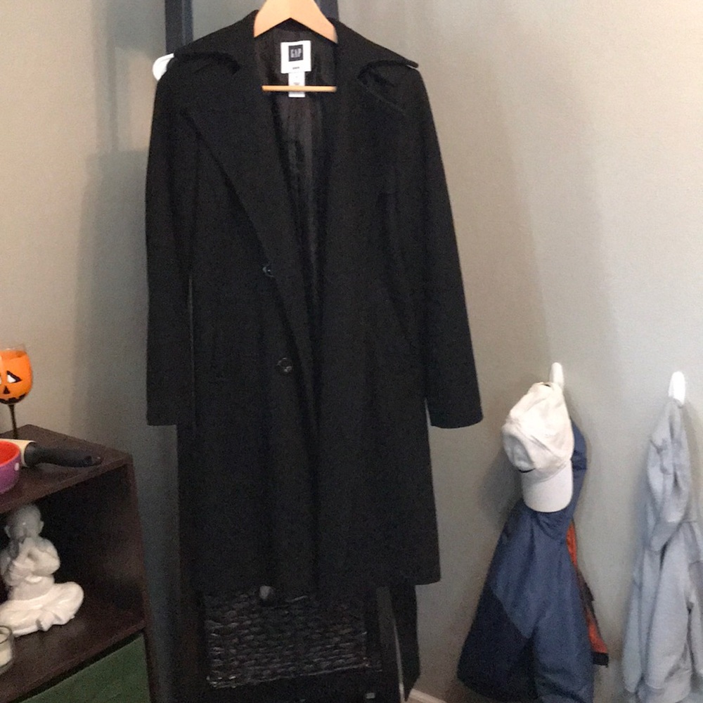 Women’s gap pea coat